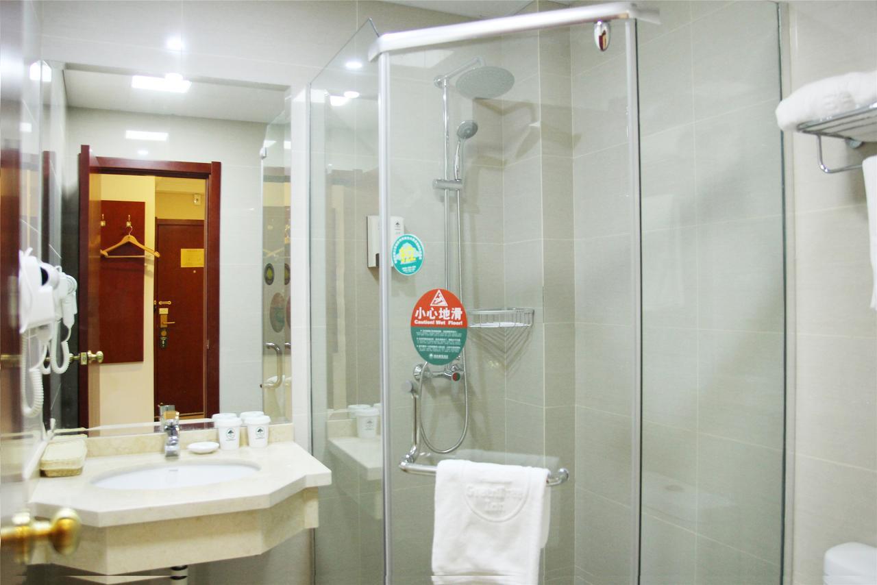Green Tree Inn Tianjin Huanghe Road Hardware City Shop Exterior photo
